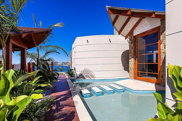 002-central-beach-house-mark-gacesa