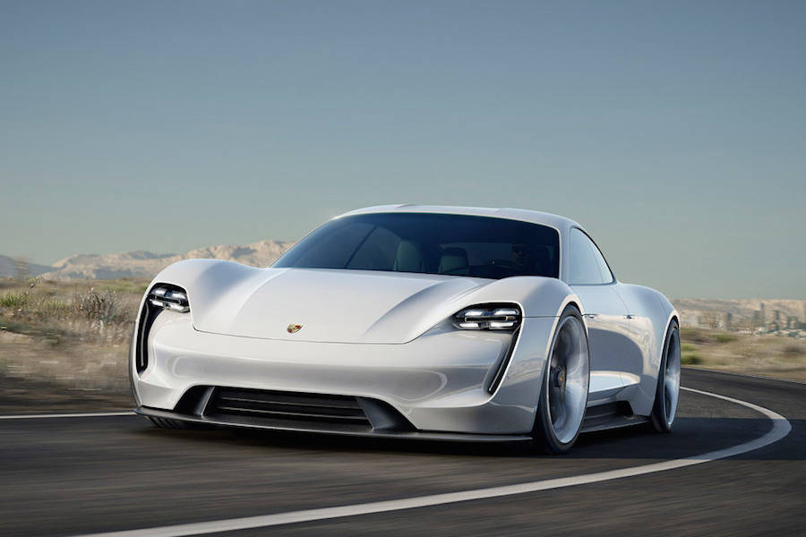 Porsche-Elektrikli-Arac (1)