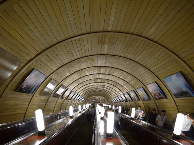 müzeyi-anımsatan-moskova-metrosu-9